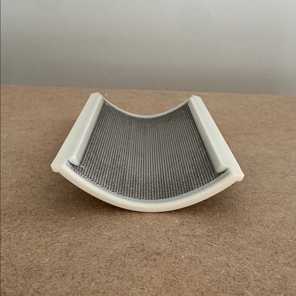 Champion Juicer Standard juicer screen – less pulp than the large hole screen - Picture 2 of 4